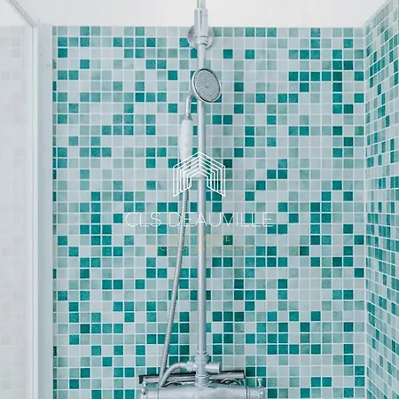 Holiday home Maison De Pecheur La Coquette Cls Deauville *